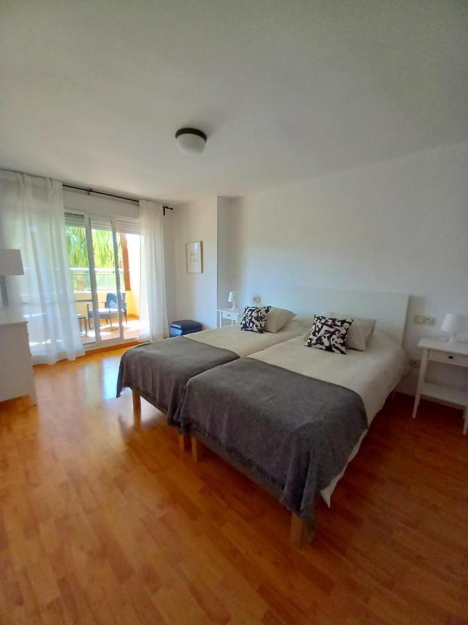 Calido Apartamento Con Gran Terraza Y Vistas A 600 Metros Del Mar Benalmadena Exterior photo